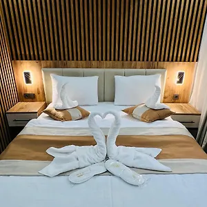 3* Hotel Ninova Boutique